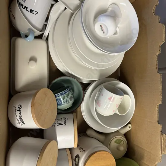 Box Lot Crockery, Lidded Canisters Etc