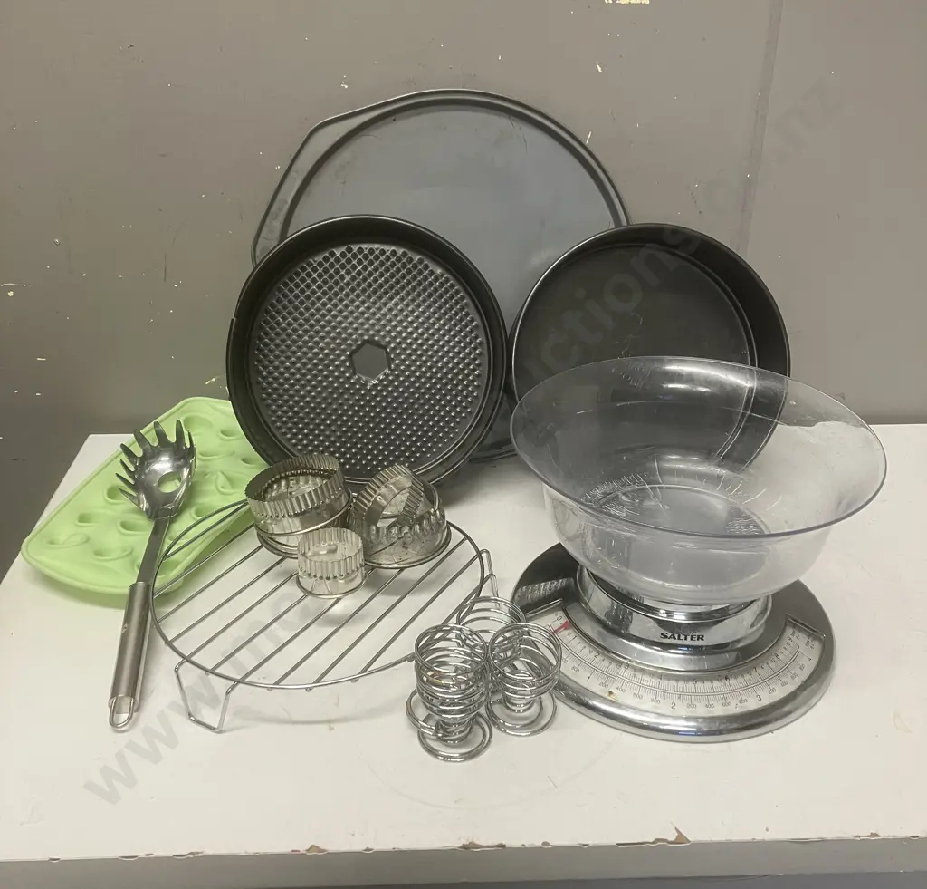 Salter Kitchen Scales, Bakeware Etc Image 1++
