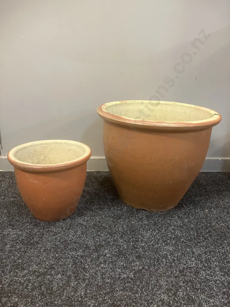 Brown Glazed Plant Pots 30 x 37cm & 19 x 22.5cm Image 1++