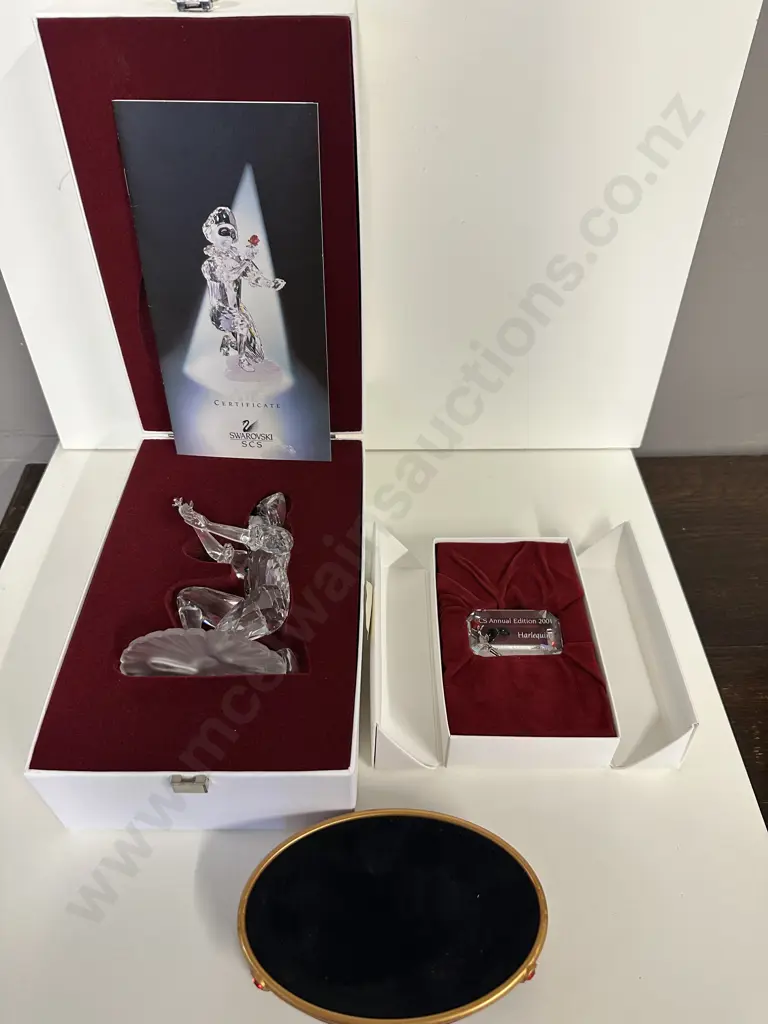 Swarovski "Masquerade" Harlequin #254044 SCS 2001 Annual Edition With Plaque & Stand (Boxed With COA) Image 1++