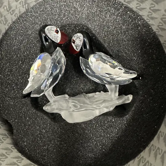 Swarovski Crystal Puffins Figurine #261643 Feathered Beauties Collection (2001-2009), (Boxed With COA)