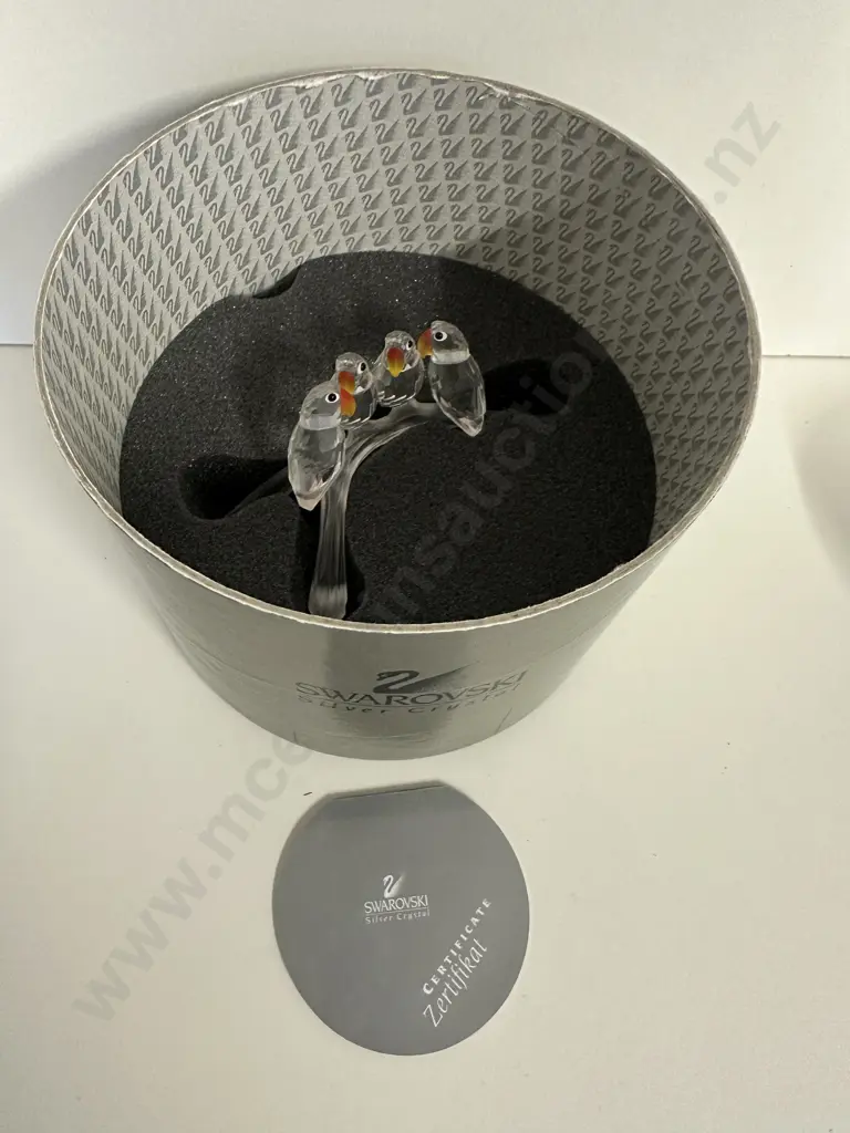Swarovski Crystal Lovebirds Baby Figurine #199123 Feathered Beauties Collection (1996-2011), (Boxed With COA) Image 1++