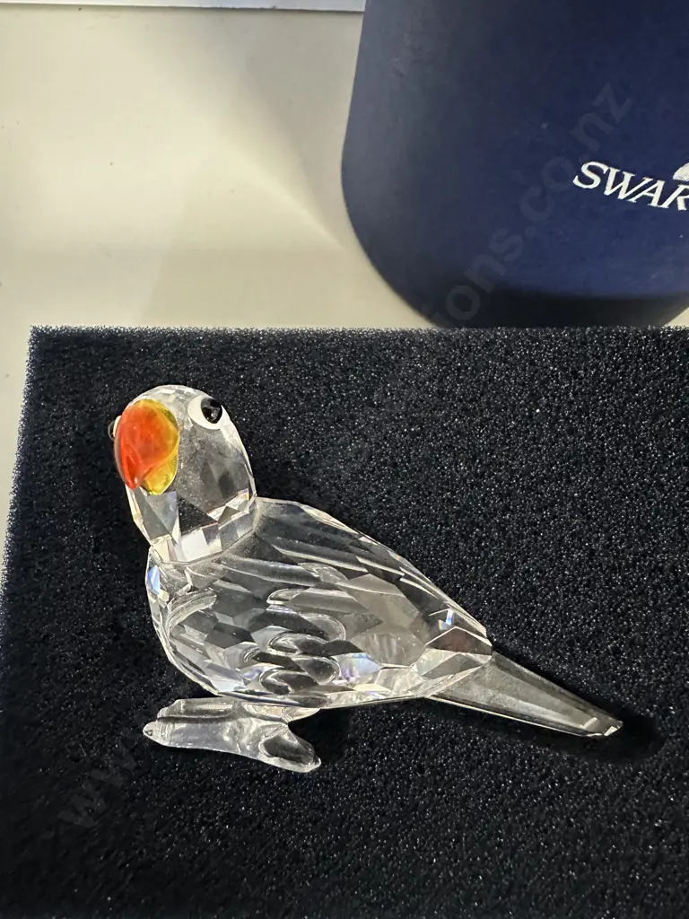 Swarovski Crystal Parrot (Colour Beak) Figurine #294047 Feathered Beauties Collection (2002-2009), (Boxed With COA) Image 1++