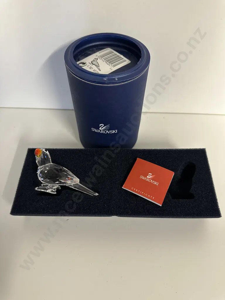 Swarovski Crystal Parrot (Colour Beak) Figurine #294047 Feathered Beauties Collection (2002-2009), (Boxed With COA) Image 1++