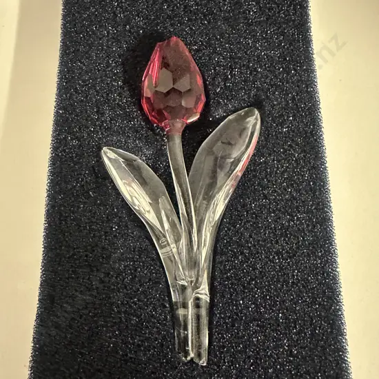Swarovski Crystal Pink Tulip Flower #681333 (2004) (Boxed With COA)