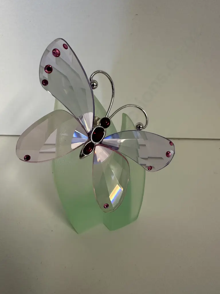 Swarovski Crystal Paradise Bugs Object - Butterfly Acara Violet #719184 (2005-2008), (Boxed With COA) Image 1++