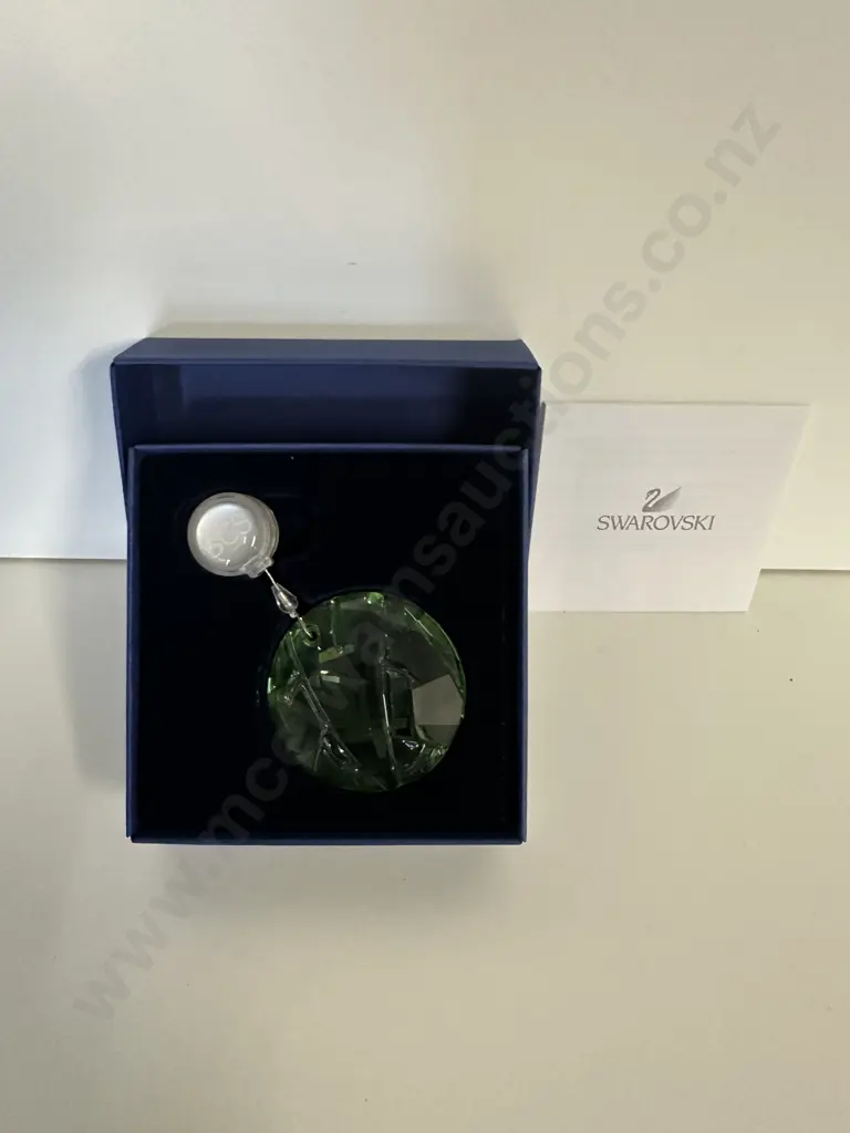 Swarovski Crystal 2008 SCS Joining / Renewal Gift - Window Ornament Bamboo (Green) #905542 (Boxed With COA) Image 1++