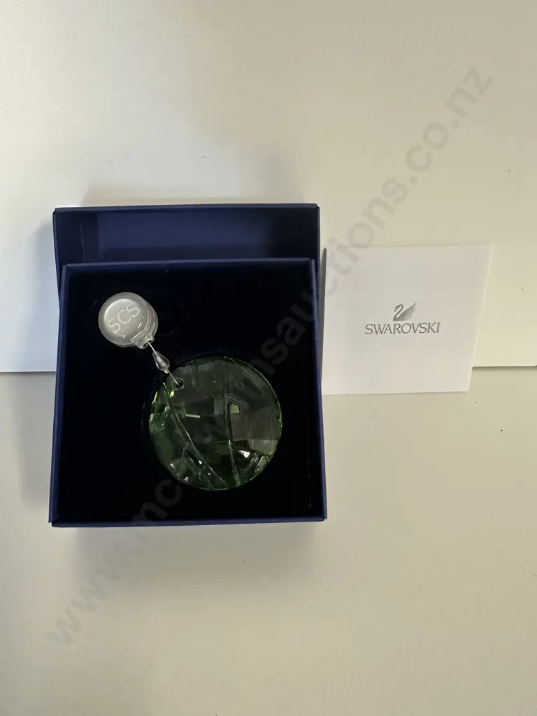 Swarovski Crystal 2008 SCS Joining / Renewal Gift - Window Ornament Bamboo (Green) #905542 (Boxed With COA) Image 1++