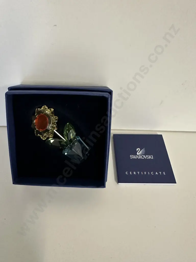Swarovski Crystal Moments - Sunflower Small #663148 “Happy Flowers” Group (2004-2012), (Boxed With COA) Image 1++