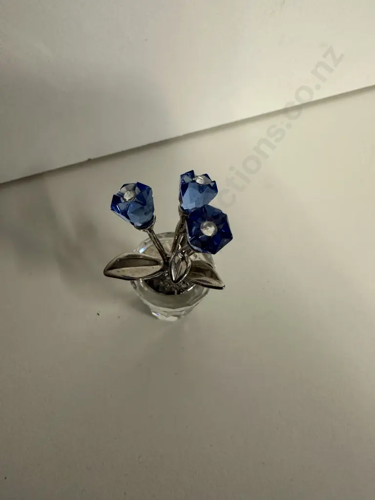 Swarovski Crystal Memories - Forget-Me-Nots #626873 “Flower Dreams” Collection (2003-2013), (Boxed With COA) Image 1++