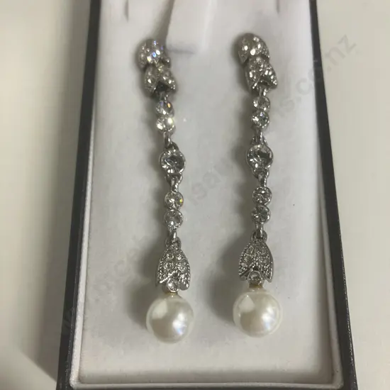 Vintage Art de France Swarovski & Pearl Drop Pierced Earrings With Case & COA