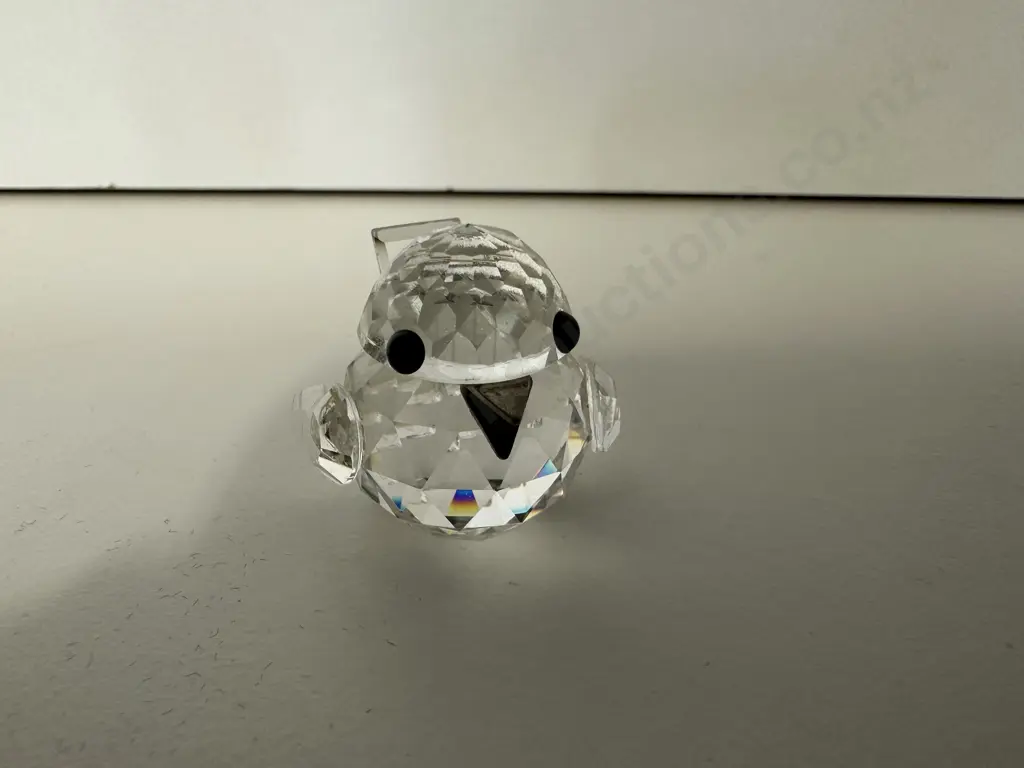 Swarovski Crystal Sparrow Mini #010017 (1979-1991) Image 1++