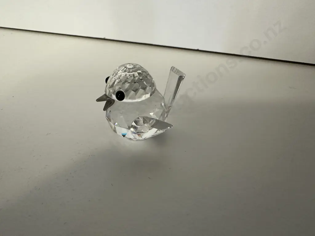 Swarovski Crystal Sparrow Mini #010017 (1979-1991) Image 1++