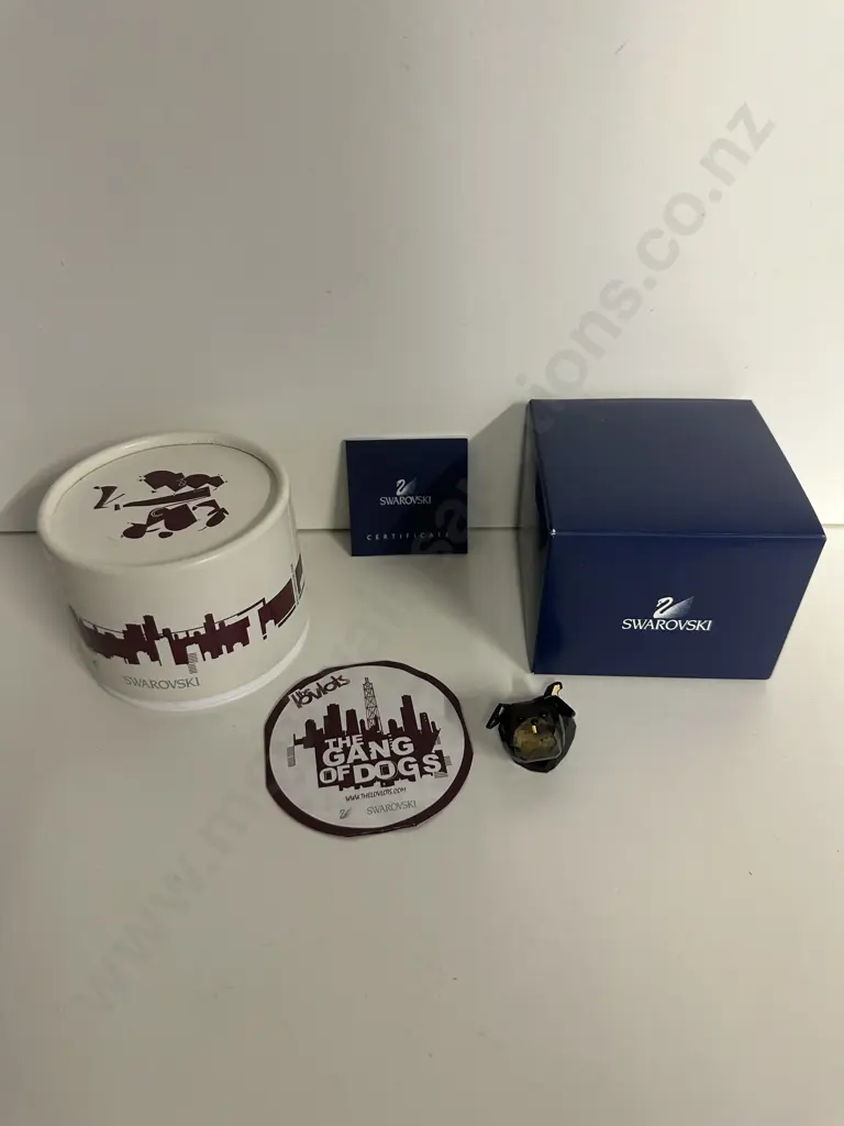 Swarovski Crystal Lovlots Gang Of Dogs - Tomasino (Jet Nut Crystal) #935718 (2008-2011), (Boxed With COA) Image 1++