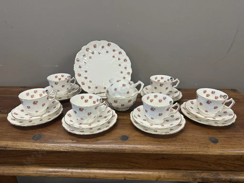 Vintage Aynsley 'Rosedale' Tea Set White/Pink Floral Scalloped Edge Image 1++