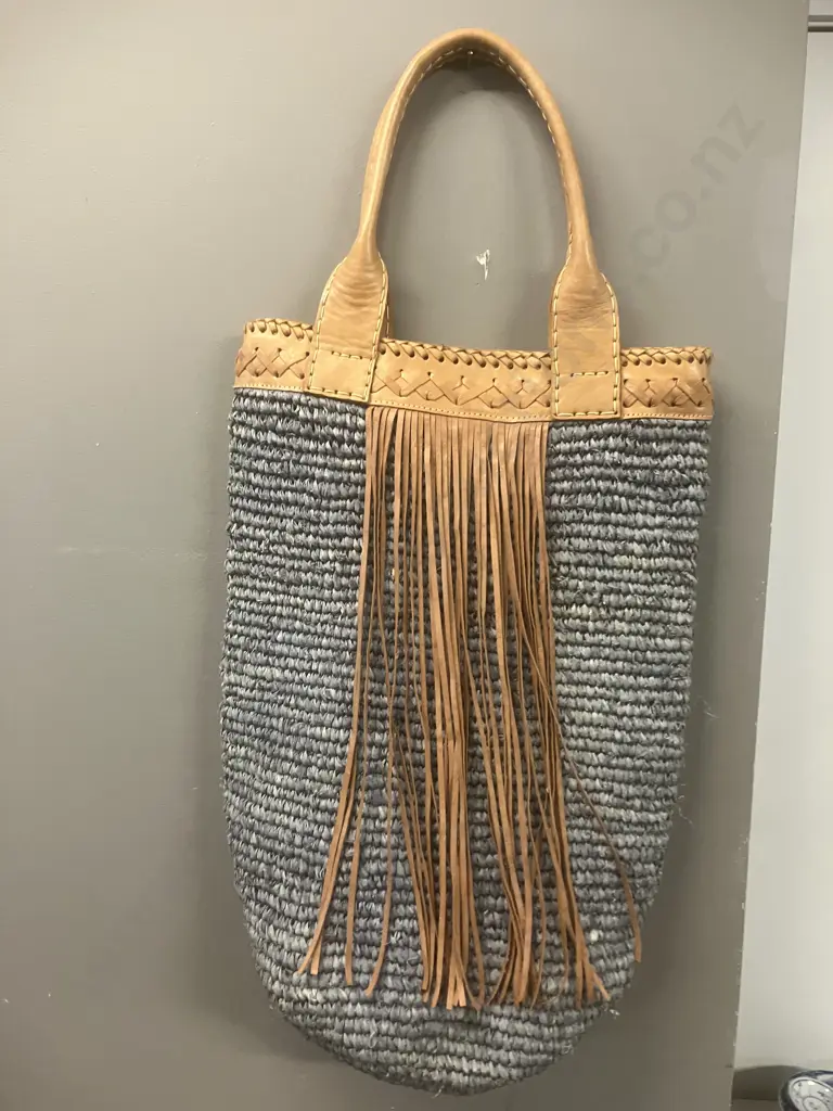 Woven Beach Bag With Leather Top & Handles Image 1++