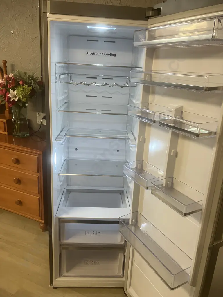 Samsung 406 Litre Fridge Model SRP406RS Image 1++