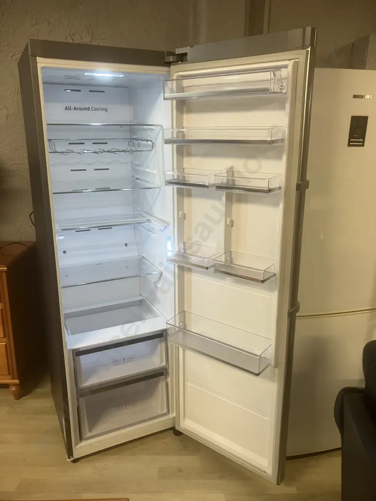 Samsung 406 Litre Fridge Model SRP406RS Image 1++