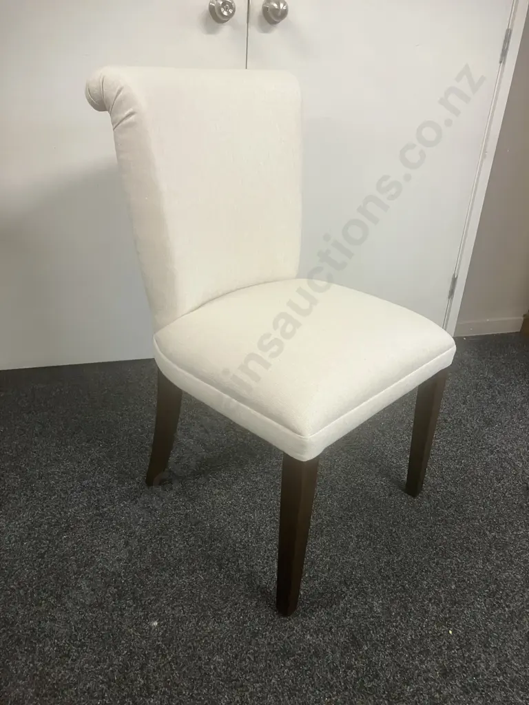 Montreux Furniture Calico Colour Roll Back Chair With Dome Detail Image 1++