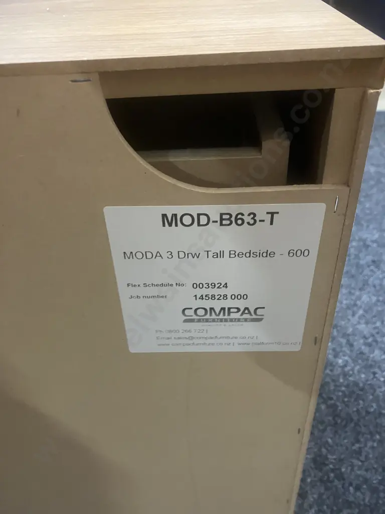 Compac Moda 3 Drawer Tall Bedside & 4 Drawer Lowboy Image 1++
