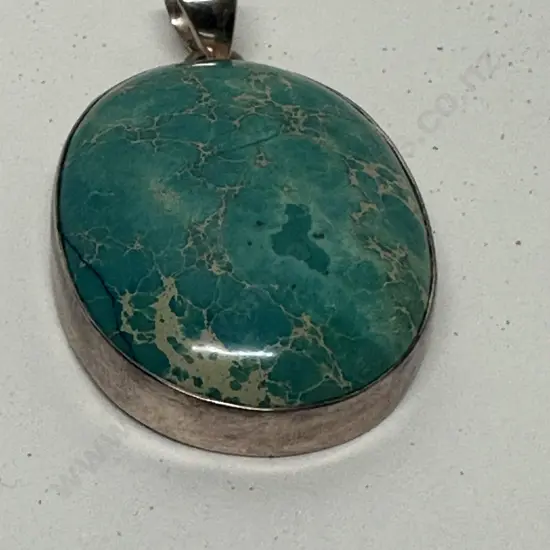Vintage Stamped 925 Oval Turquoise Coloured Pendant