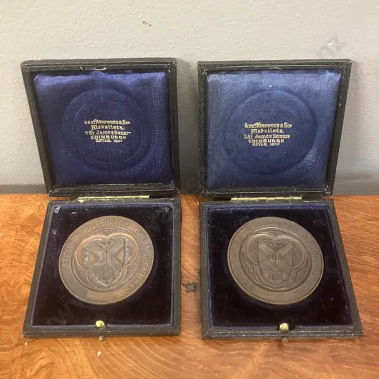 1920's Edinburgh University (Scotland) Bronze Academic Achievement Medals In Original Cases. Dia 5cm