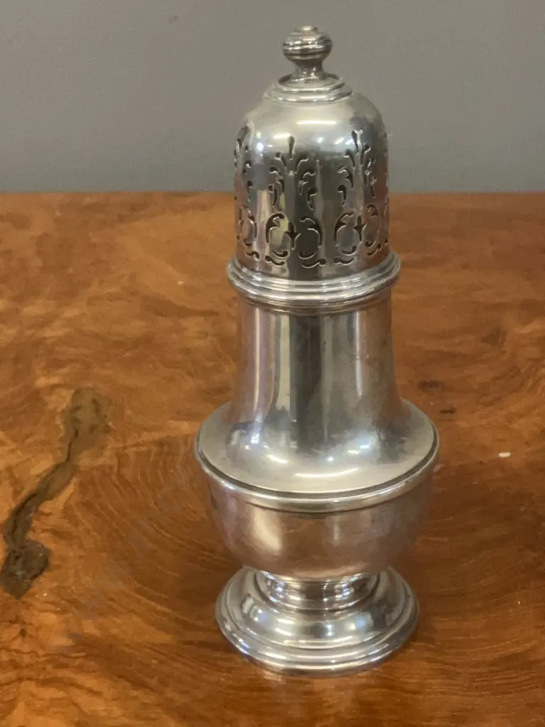 Antique Sterling Silver Sugar Caster Hallmarked William Suckling Ltd Birmingham 1936 (120 Grams) Image 1++