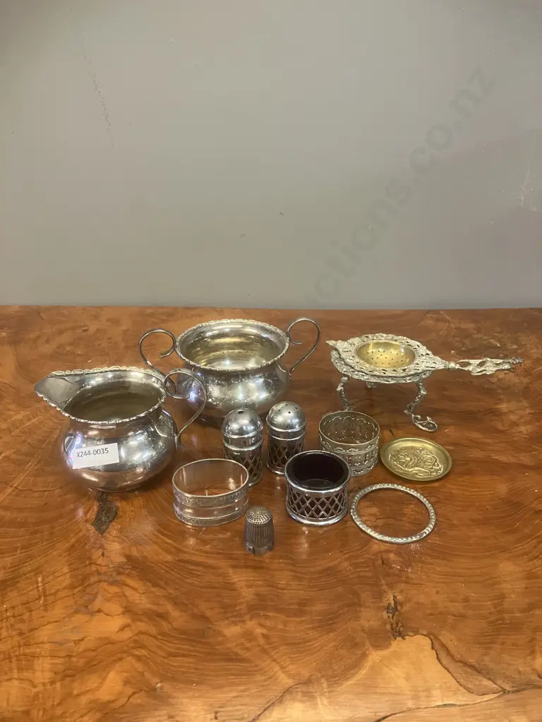 Assorted Silverware & Vintage Items Image 1++