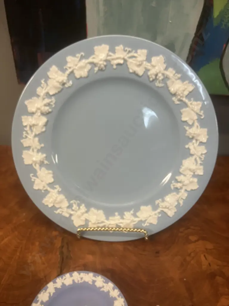 Wedgwood Jasperware Blue With White Small Urn & Round Trinket Dish. Wedgwood Embossed Queens Ware Plate Dia 27cm Image 1++