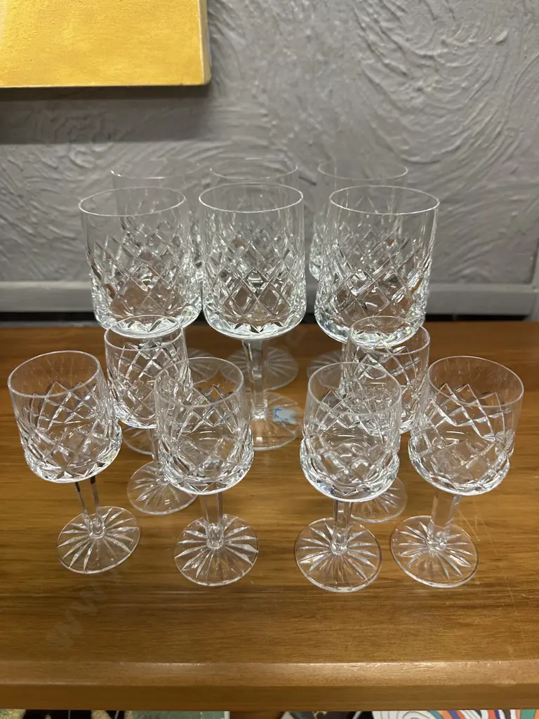 Set Of Six Vintage Crystal Wine Glasses & Port Glasses Image 1++