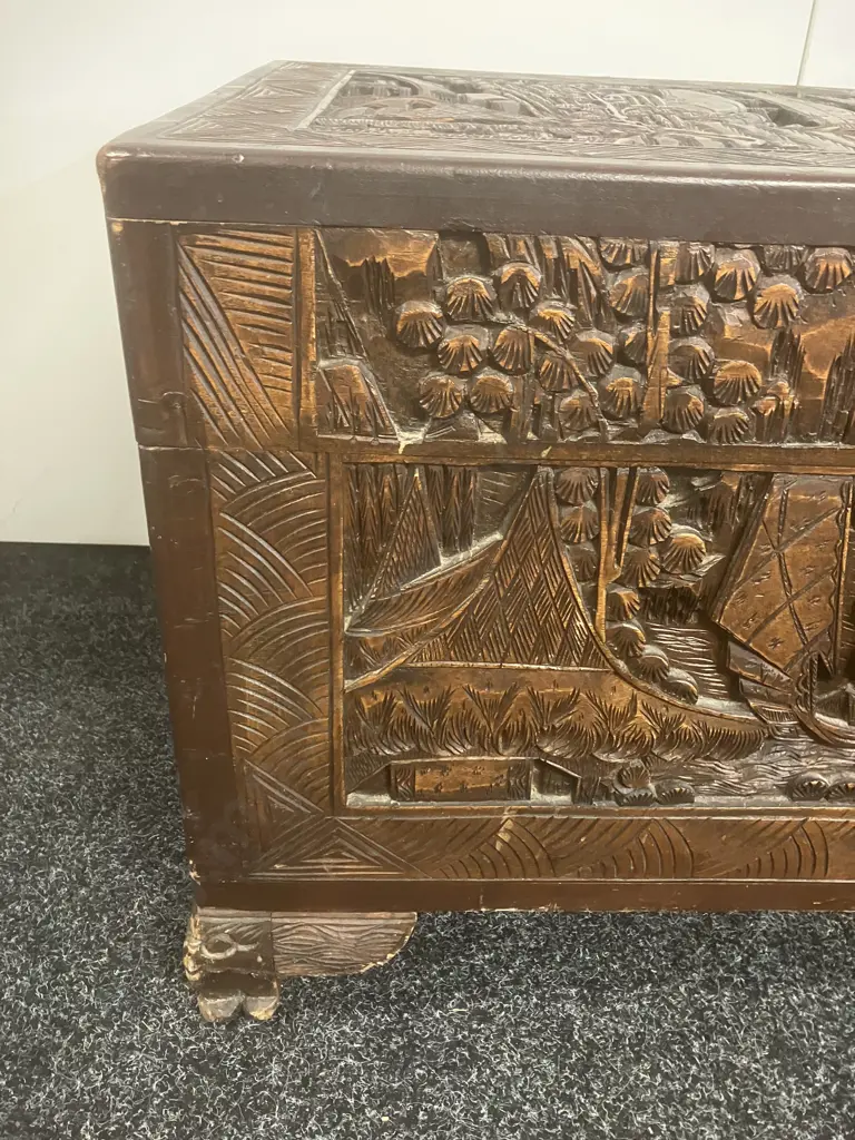 Antique Chinese Hand Carved Camphor Storage Chest H49 W92 D43 Image 1++
