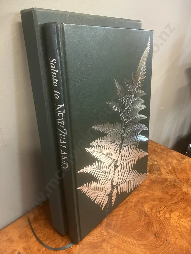 Salute to New Zealand Signed Sir Leonard Thornton Limited Edition 369 of 500. 1989 Hardcover With Cardboard Sleeve Image 1++