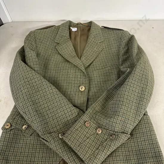 Tweed Kilt Jacket Medium Size