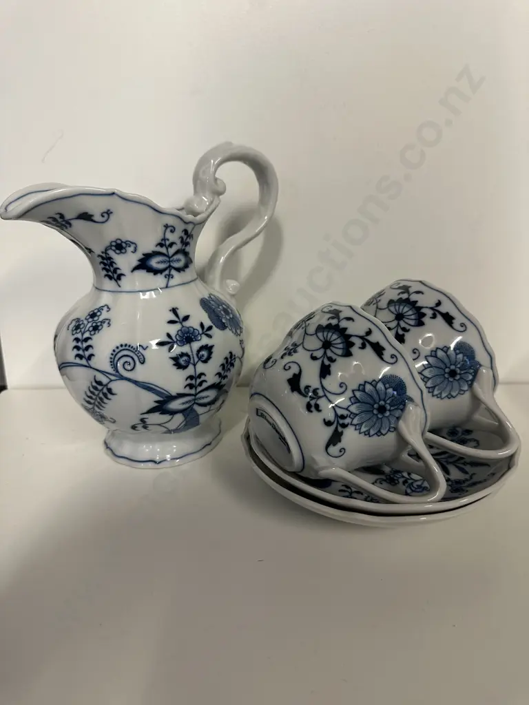 Vintage Blue Danube Pitcher With Duos x2 (af) Image 1++