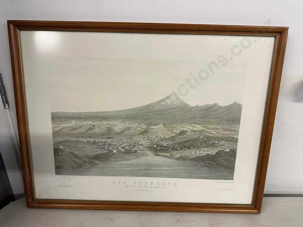 Framed Print Landscape Scene New Plymouth  New Zealand Reproduced By Courts Of The AlexanderTurnbull Library H43 W57cmey Image 1++