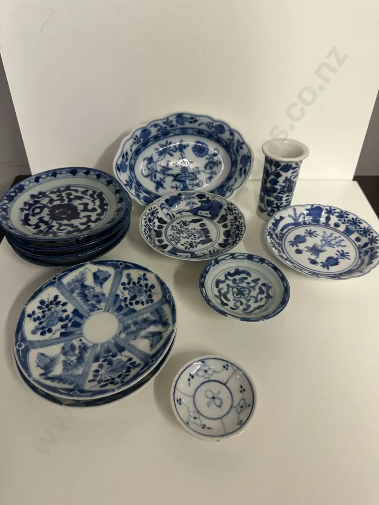 Selection Of Blue & White China Items Image 1++