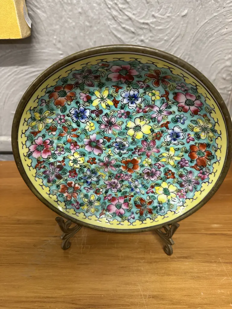 Japanese Porcelain Ware Bowl Cased In Brass  Image 1++
