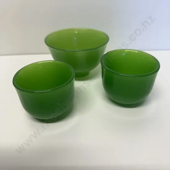 Chinese Natural Jade Green Glasses