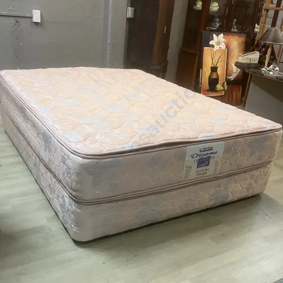 Queen Size Sleepyhead Double Pillow Top Dreams Collection Ex Farmers
