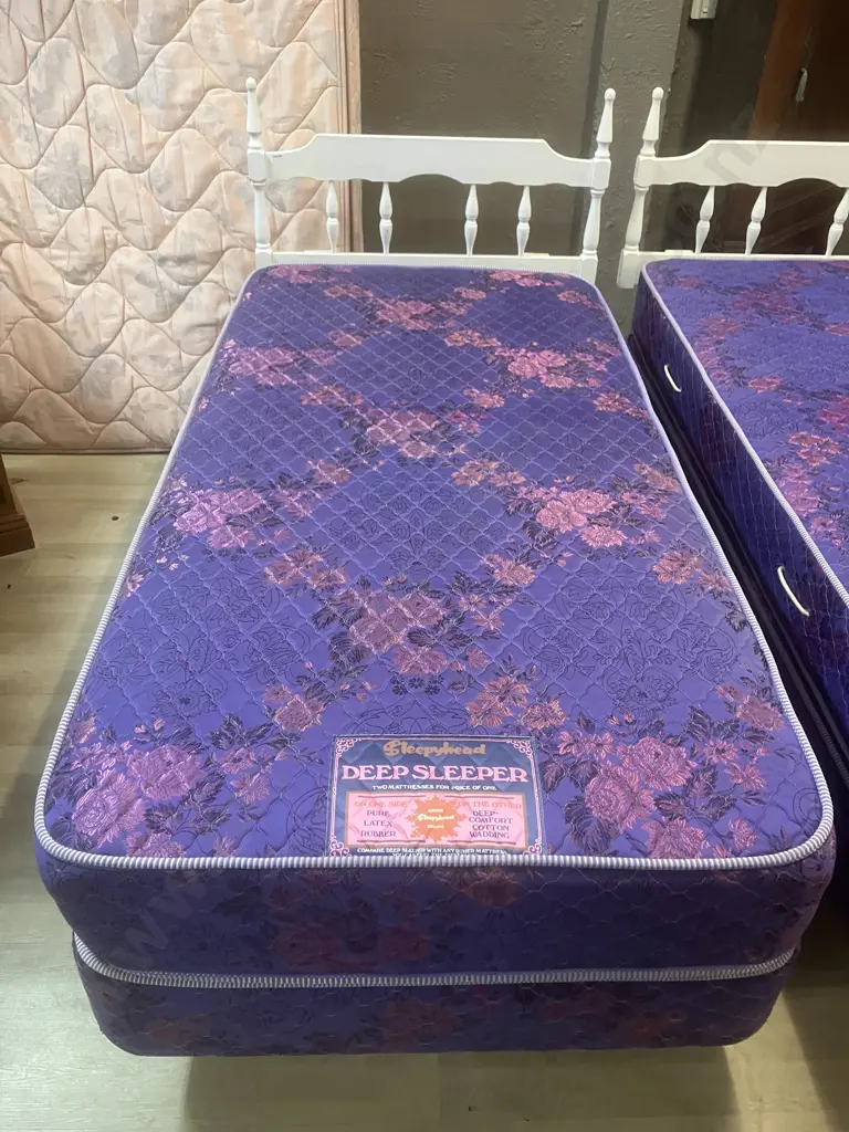 Pair of Single Sleepyhead Deep Sleeper Beds With White Colonial Style Headboards Image 1++