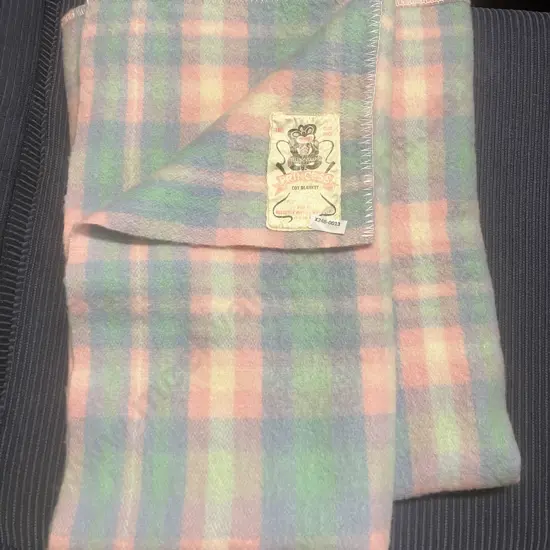 Tiki Label Soft Pastel Onehunga Princess Pure New Zealand Wool Cot Blanket