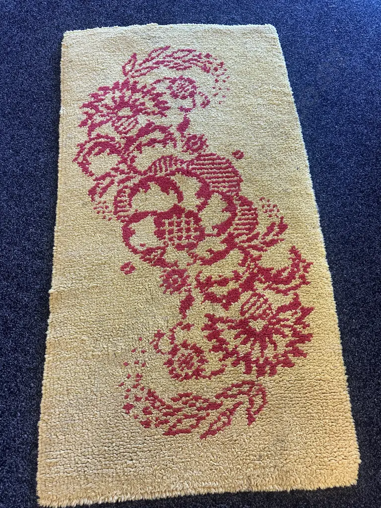 Vintage Woollen Floor Rug Yellow/Red Tones L135 D71cm. Image 1++
