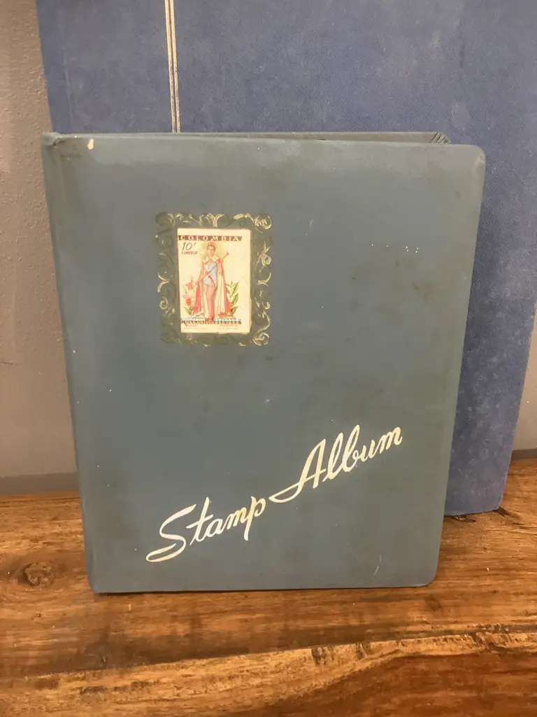 Stamp Albums & Stamps Image 1++