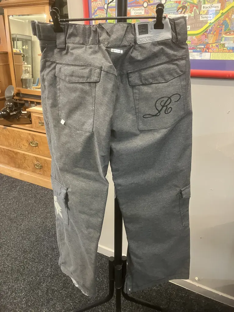 Ride Snowboards Cell Series Womans Snowboard Pants Size SML Image 1++