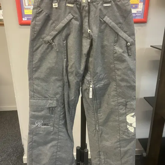 Ride Snowboards Cell Series Womans Snowboard Pants Size SML
