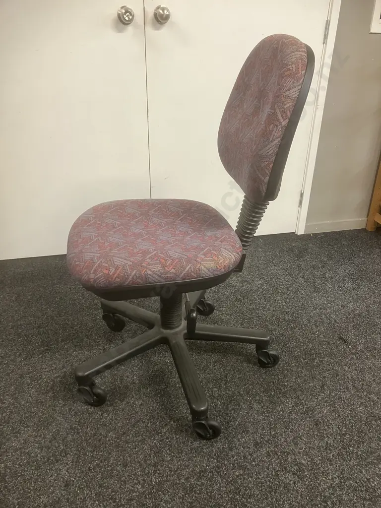 German Burg Chair Gaslift Office Chair, Burgundy Aztec Upholstered Image 1++