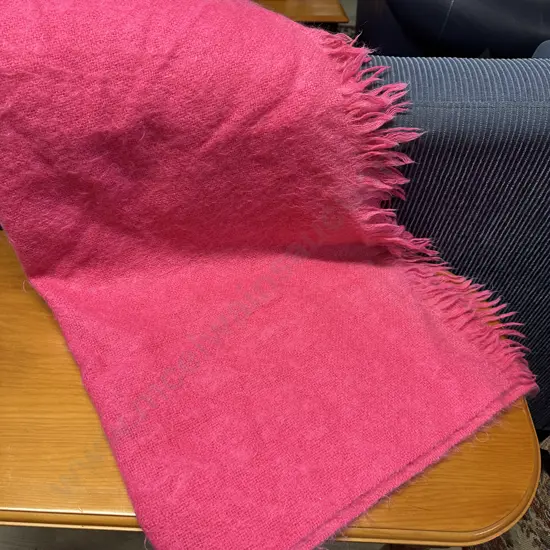 CB Collections Pure New Zealand Mohair Pink Throw