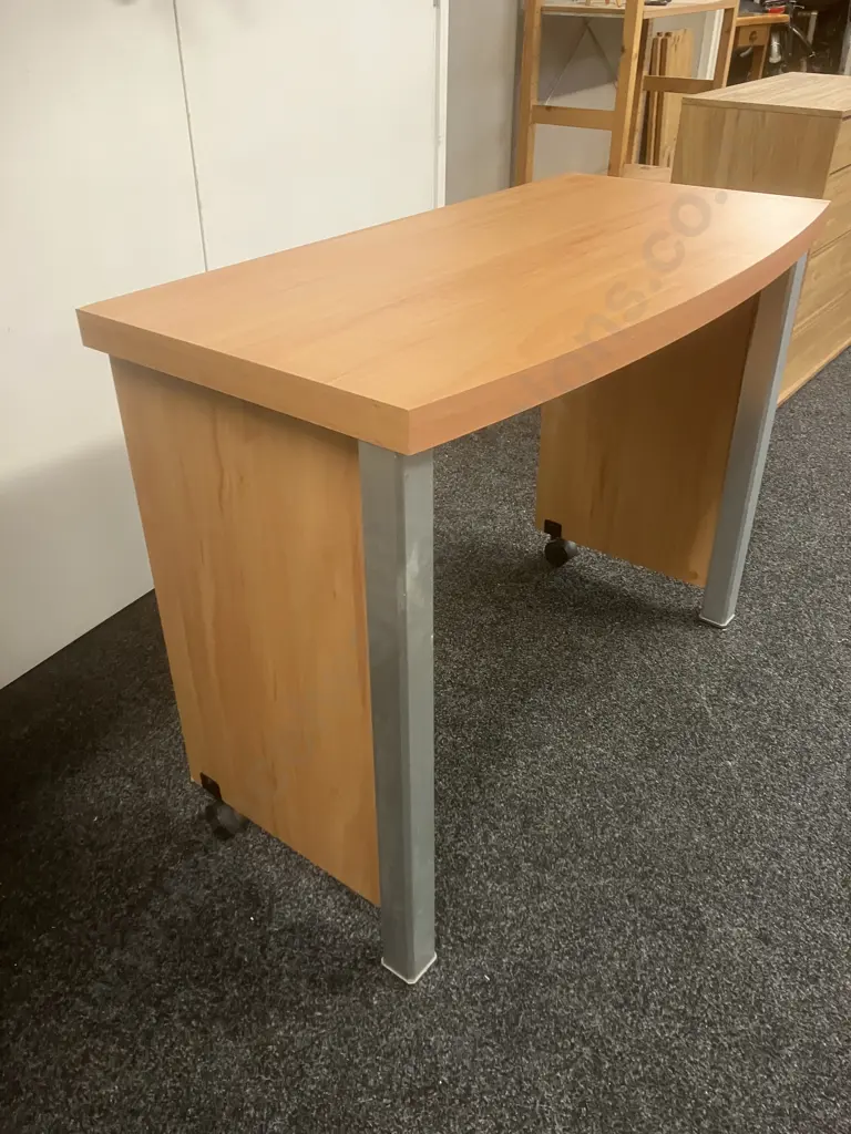Small Curved Front Desk, Wheels At Rear. H76 W99 D49cm Image 1++