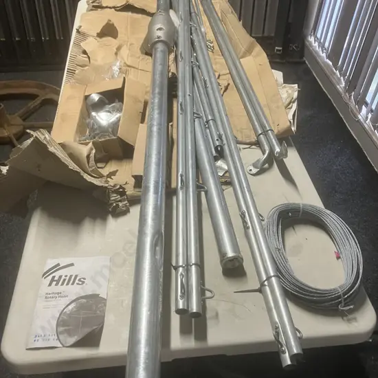 New Hills Heritage Rotary Hoist Galvanised Clothesline (Needs Assembly)