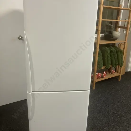 Fisher & Paykel 373 Litre Fridge-Freezer Model E372B, #EIF110651